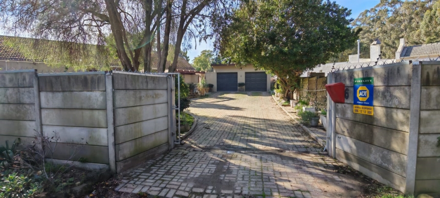 3 Bedroom Property for Sale in Penhill Western Cape